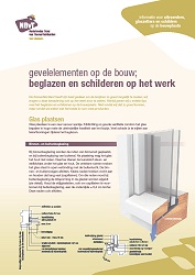 Brochure beglazen en schilderen op het werk